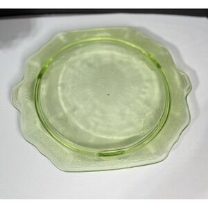 VTG Uranium Anchor Hocking Glass Cake Plate Stand Princess Green Depression